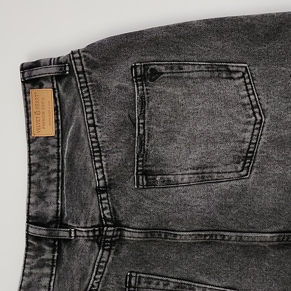 Velvet Heart Women's Effie Denim Midi Skirt Stretch Front Split Frayed Hem Sz 26 - Picture 8 of 16